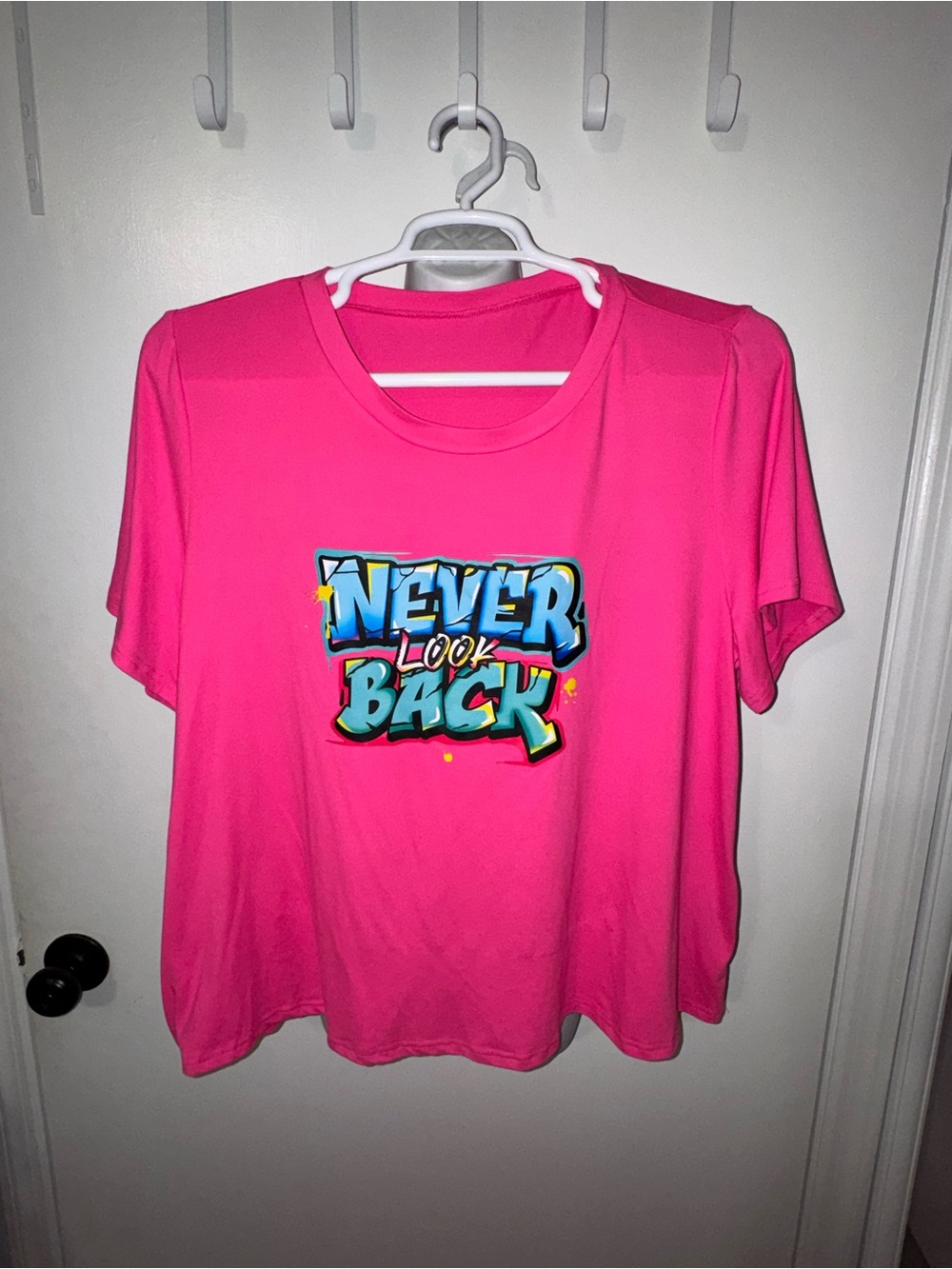 Bright Hot Pink Graphic Tee "Never Look Back"